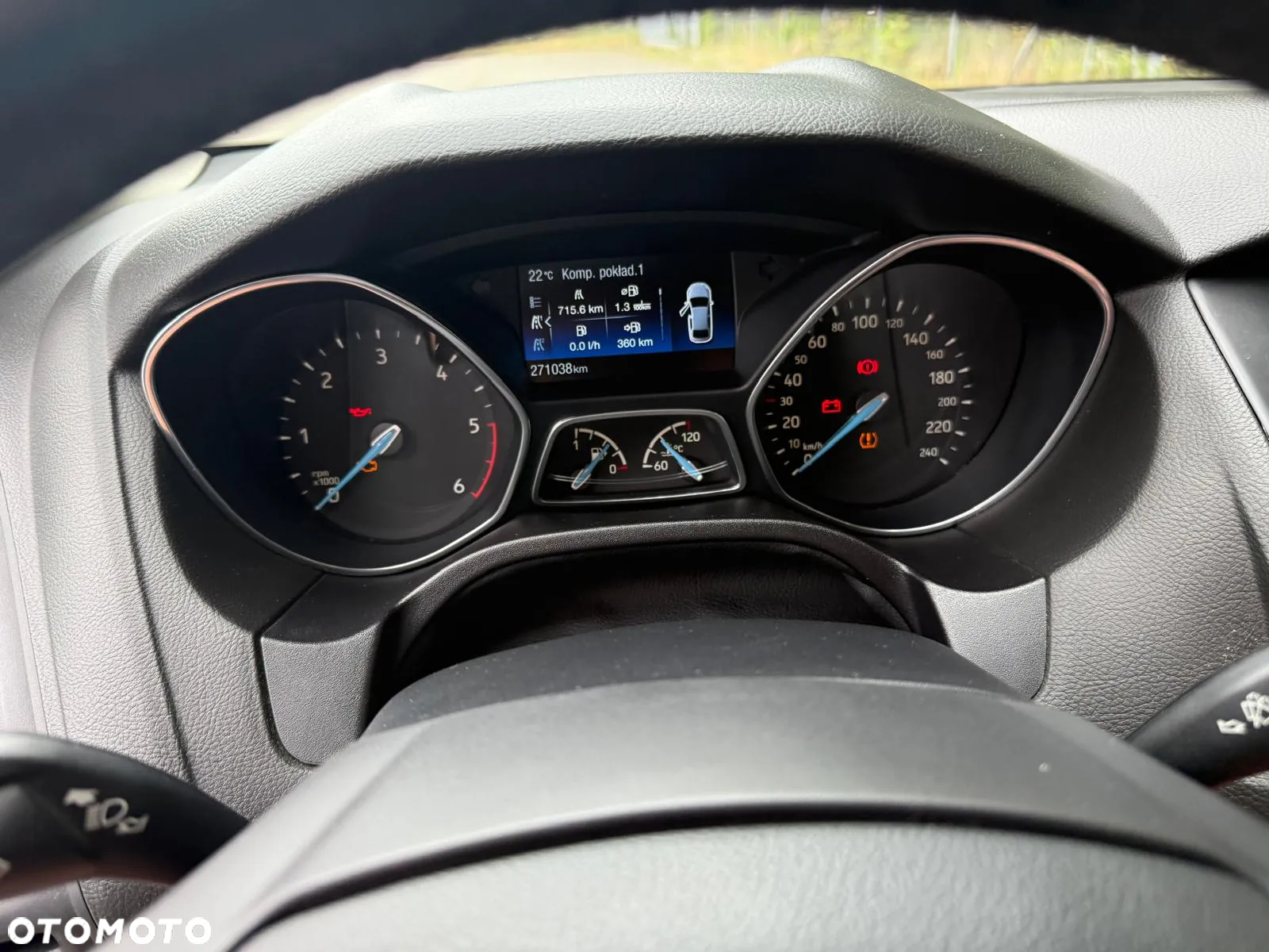 Ford Focus - 11