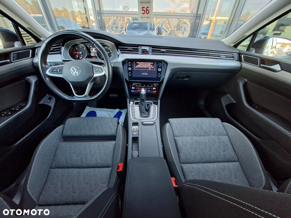Volkswagen Passat - 20