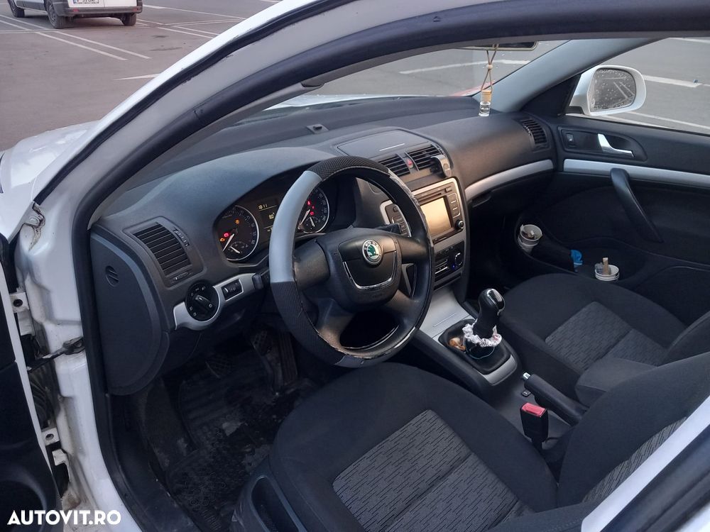 Skoda Octavia 1.6 TDI Drive - 4