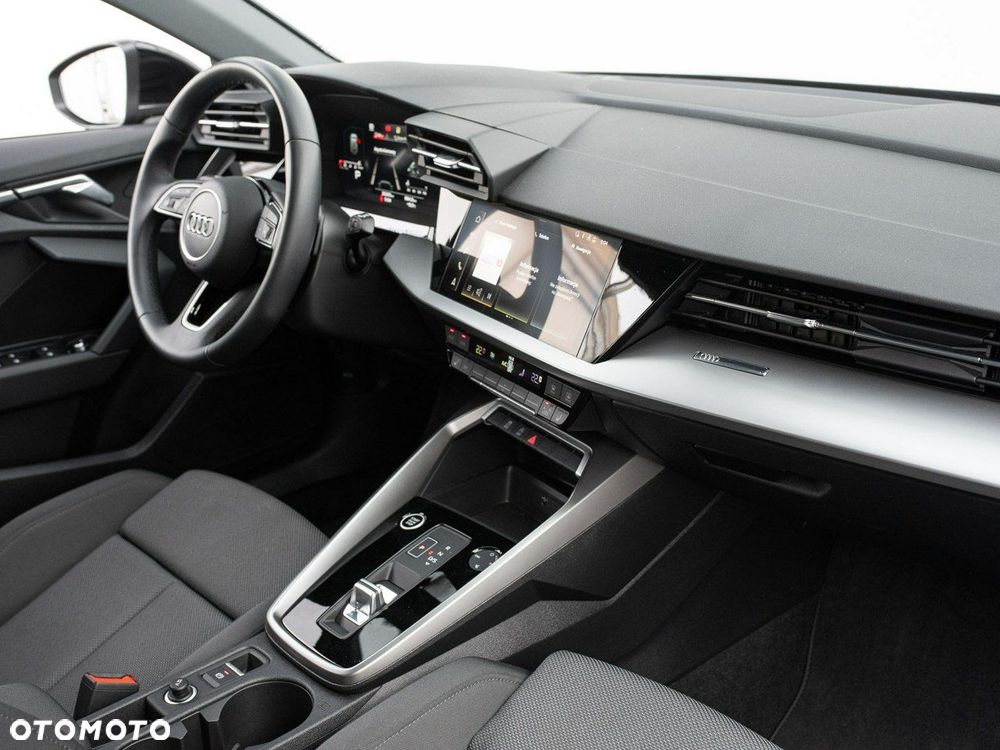 Audi A3 Sportback - 32