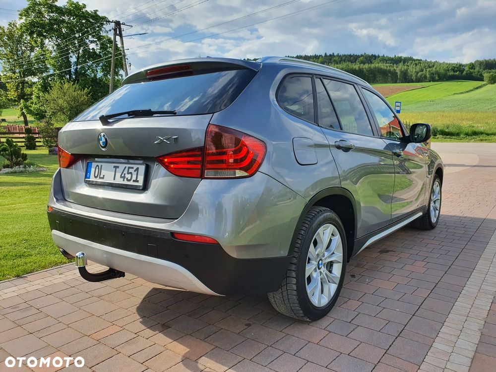 BMW X1 xDrive20d - 8