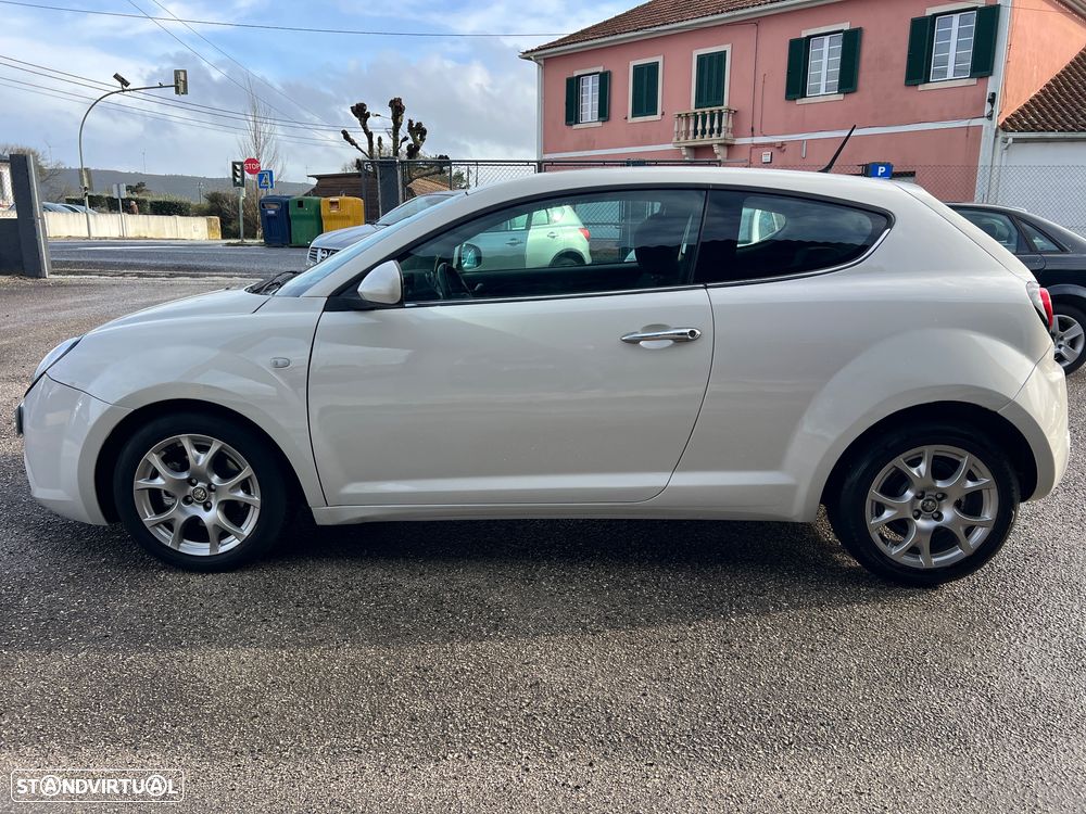 Alfa Romeo MiTo 1.3 JTD Distinctive - 30