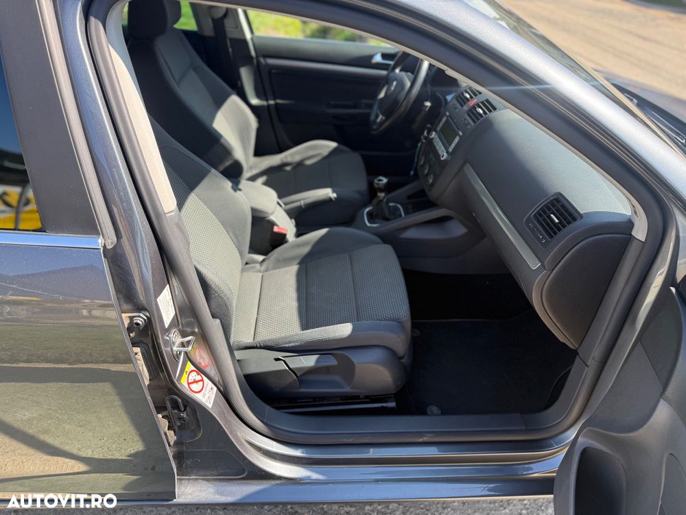 Volkswagen Golf 1.9 TDI Comfortline - 7