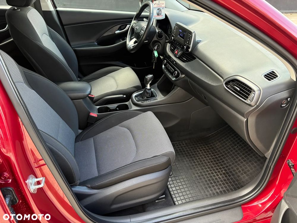 Hyundai i30 1.5 DPI Modern - 13