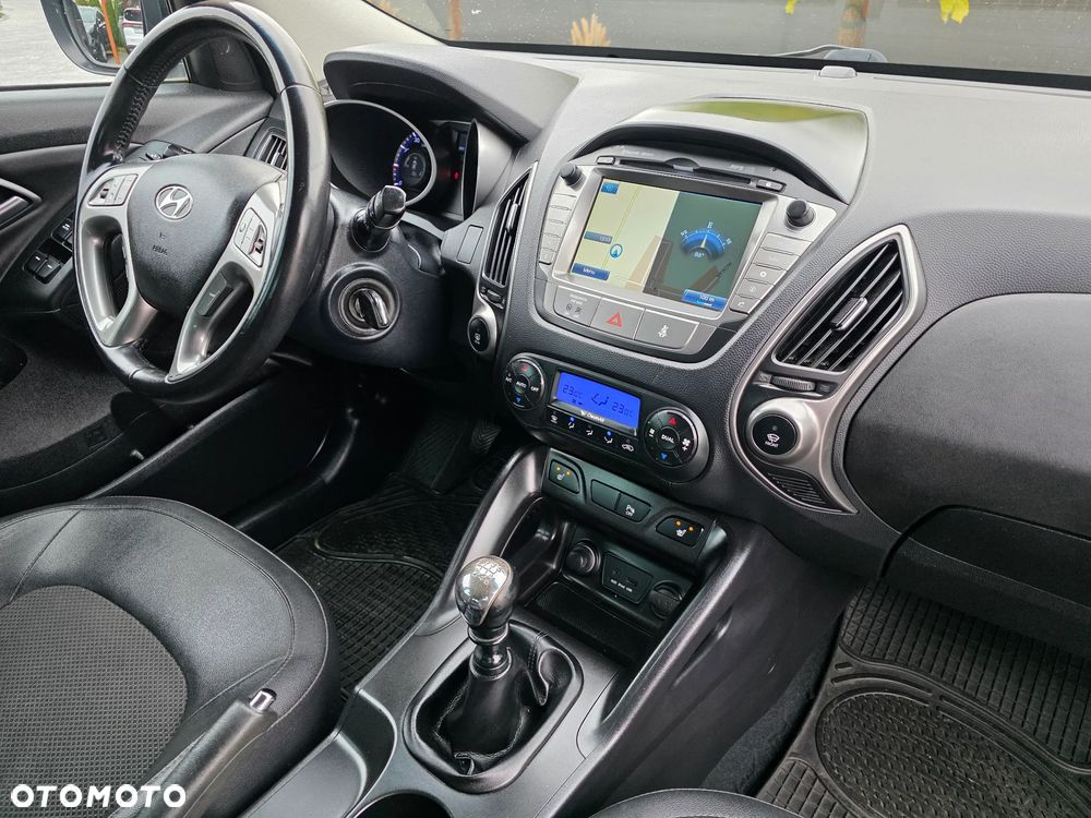 Hyundai ix35 - 15