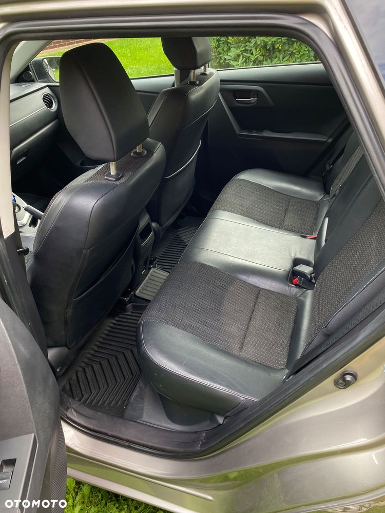 Toyota Auris 1.8 VVT-i Automatik Life Plus - 9