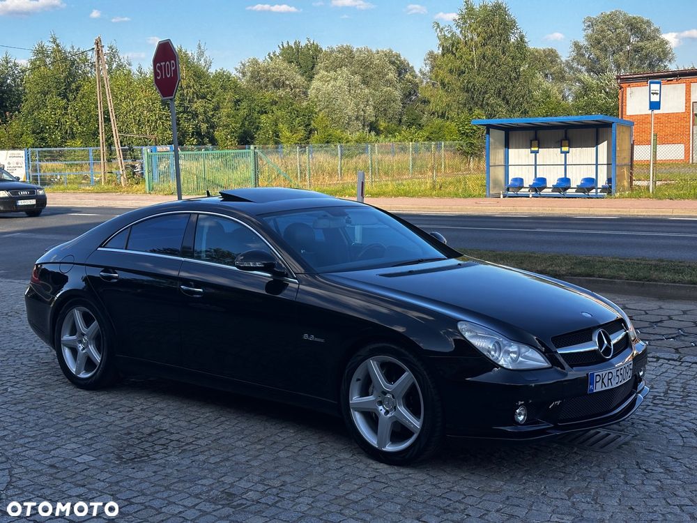 Mercedes-Benz CLS - 6