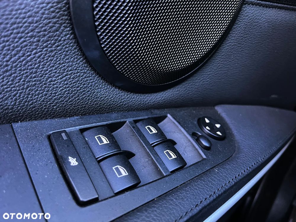 BMW Seria 3 - 16