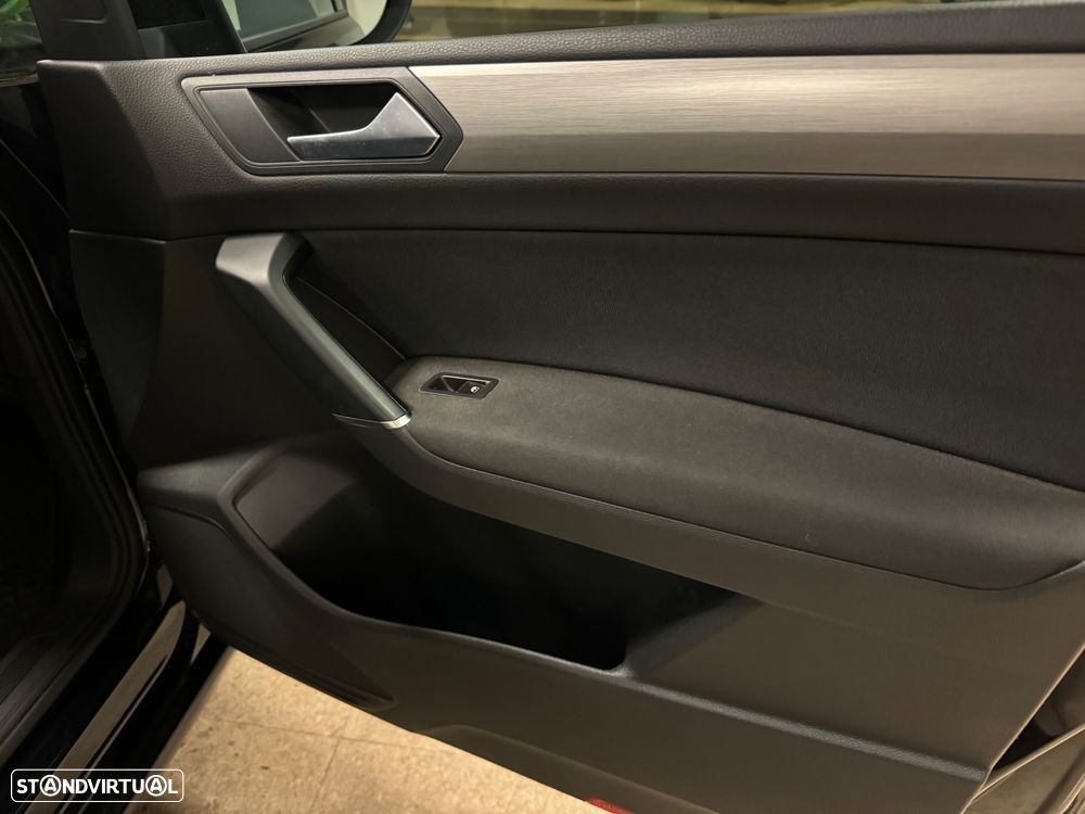 VW Touran 1.6 TDI Confortline - 4