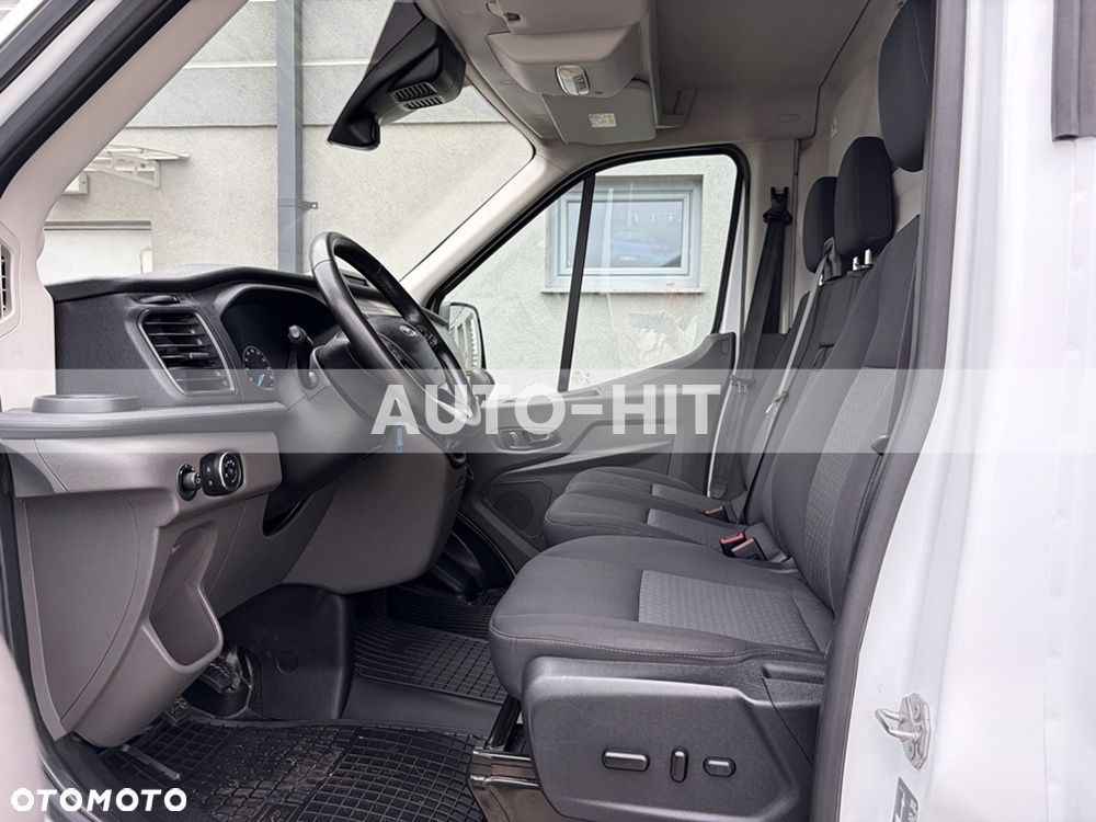 Ford Transit - 17