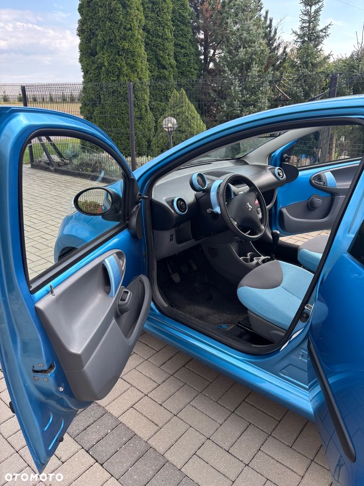 Peugeot 107 1.0 Trendy - 23