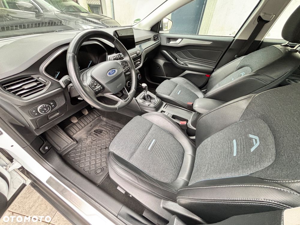Ford Focus SW 2.0 EcoBlue S&S ACTIVE - 19