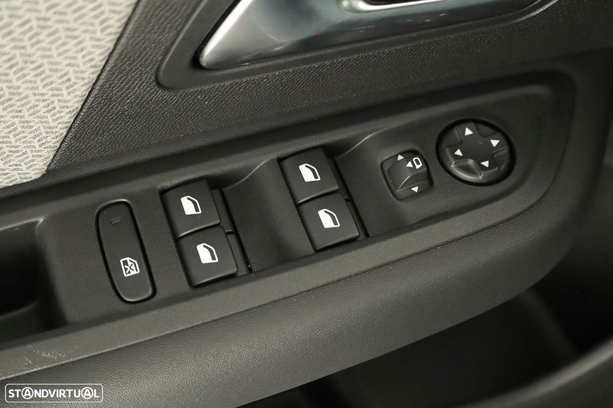 Citroën C4 1.2 PureTech Plus EAT8 - 21