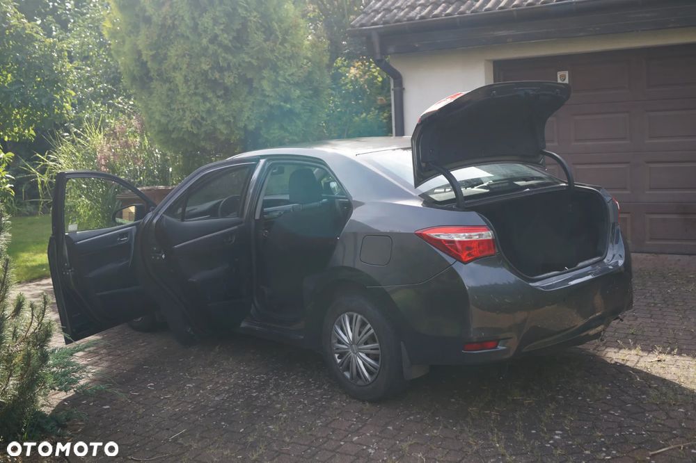 Toyota Corolla 1.6 Active - 6