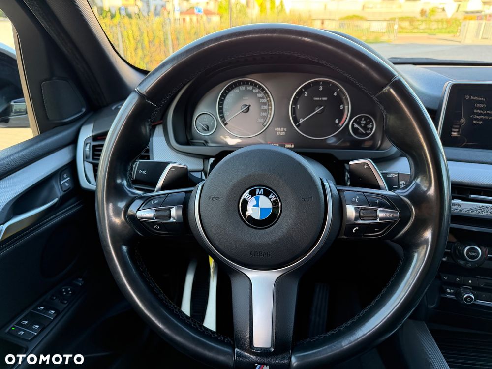 BMW X5 xDrive30d - 13