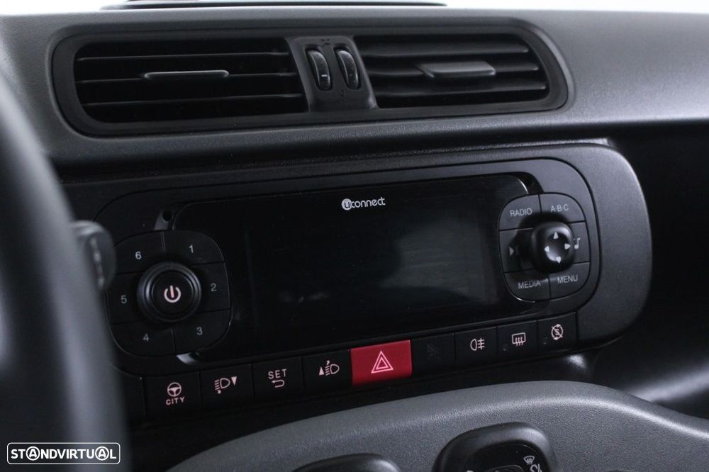 Fiat Panda 1.0 Hybrid City Life - 26