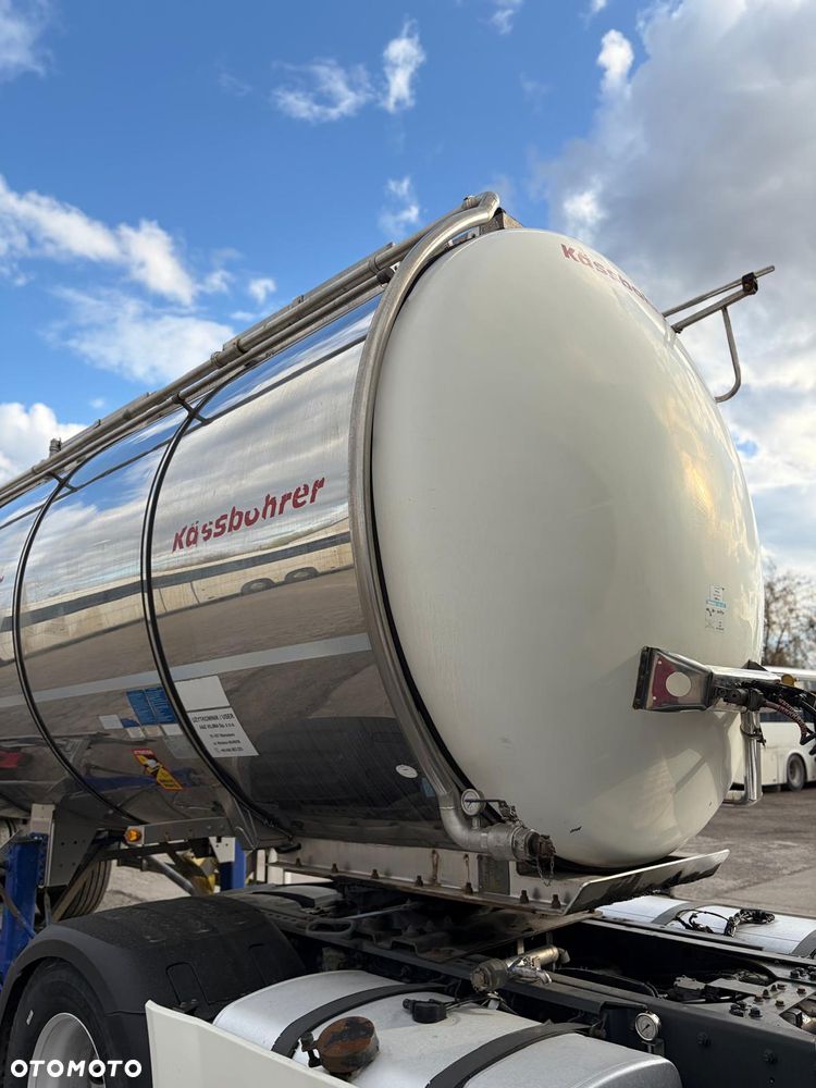 Kassbohrer STB - 3
