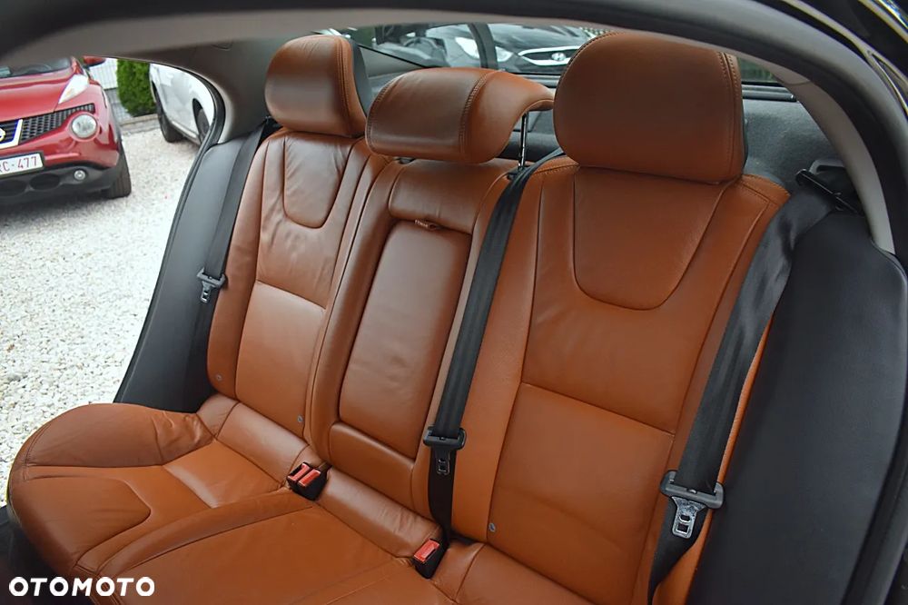 Volvo S60 D3 Summum - 20
