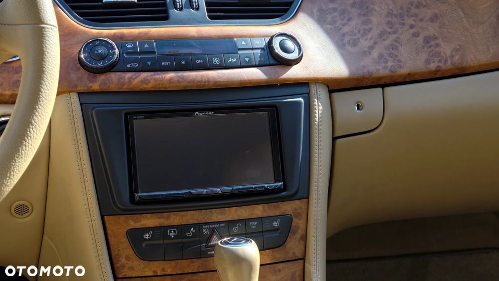 Mercedes-Benz CLS 500 - 22