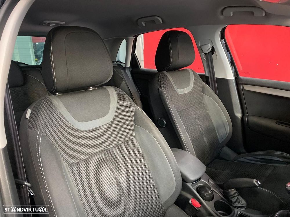 Citroën C4 1.6 BlueHDi Live - 13