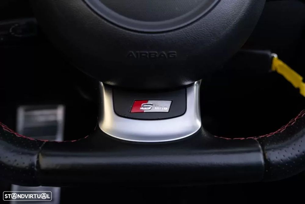 Audi TT Roadster 2.0 TFSi S-line S Tronic - 5