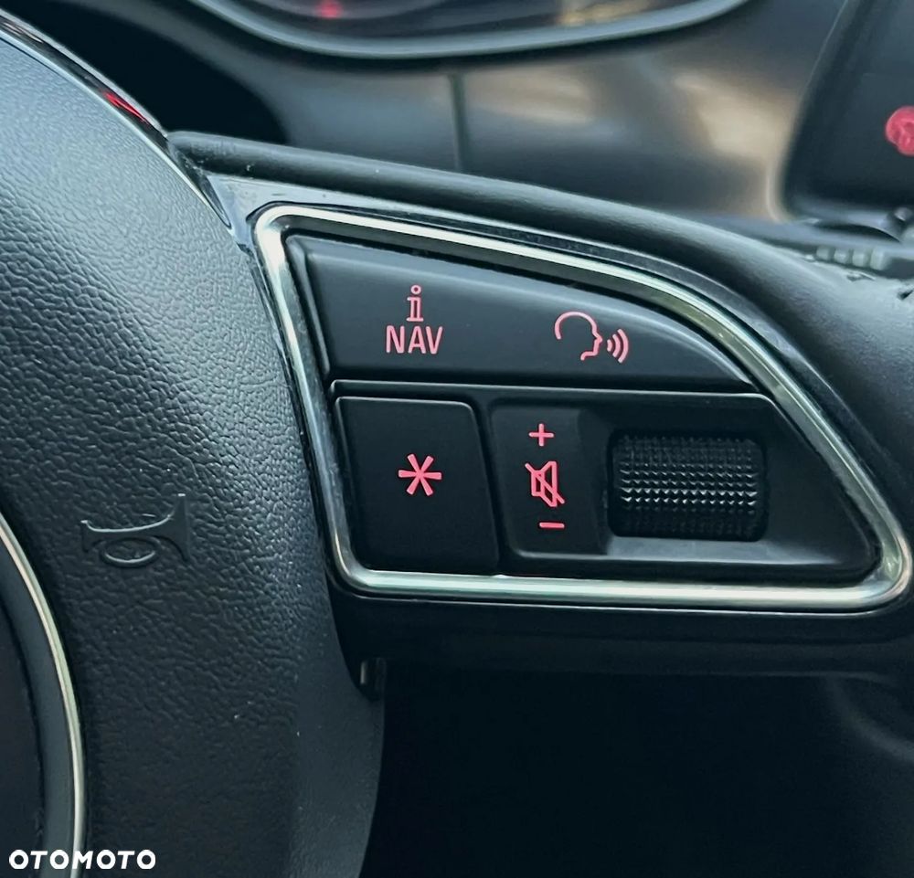 Audi A6 Avant 2.0 TDI ultra S tronic - 26