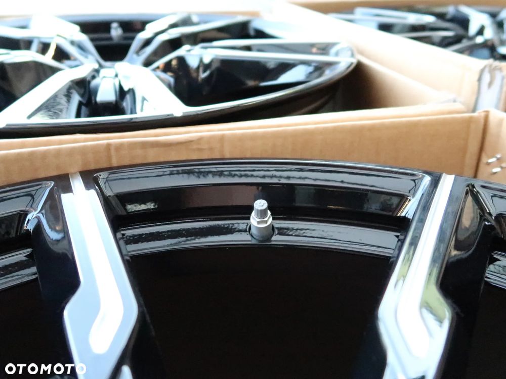 FELGI ORYGINALNE BMW G05 G06 G07 M550 M-POWER 22'' - 9