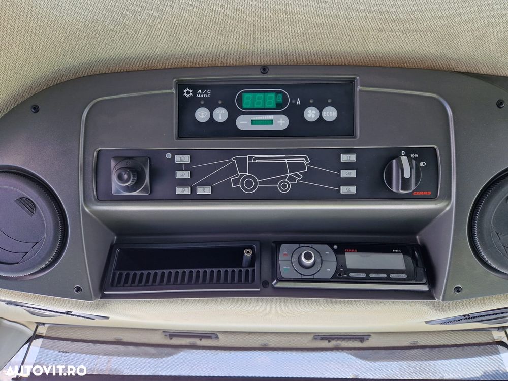 Claas TUCANO 440 - 25