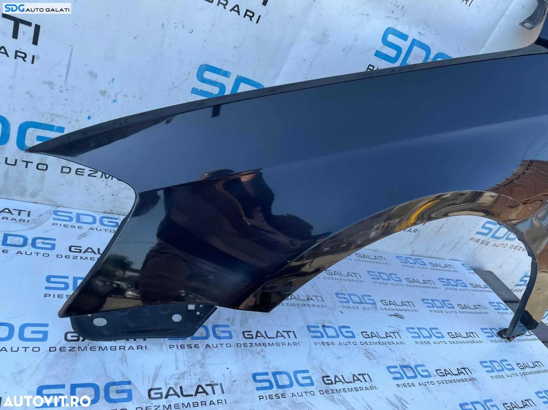 Aripa Stanga Fata cu Defect Volkswagen Jetta 4 2011 - 2018 Cod Culoare LC9X [2216] - 2
