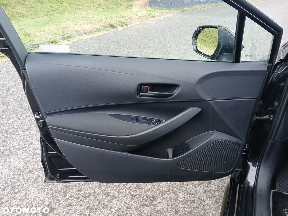 Toyota Corolla 1.8 Hybrid Active - 40