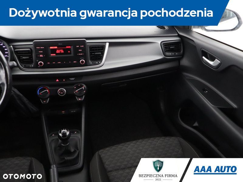Kia Rio - 10