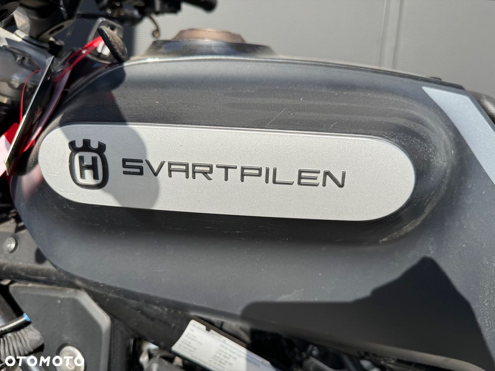 Husqvarna Svartpilen - 14