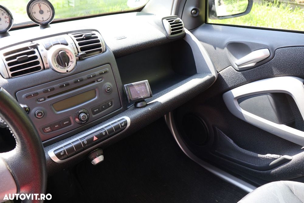 Smart Fortwo 1.0 Micro Hybrid Drive passion - 14