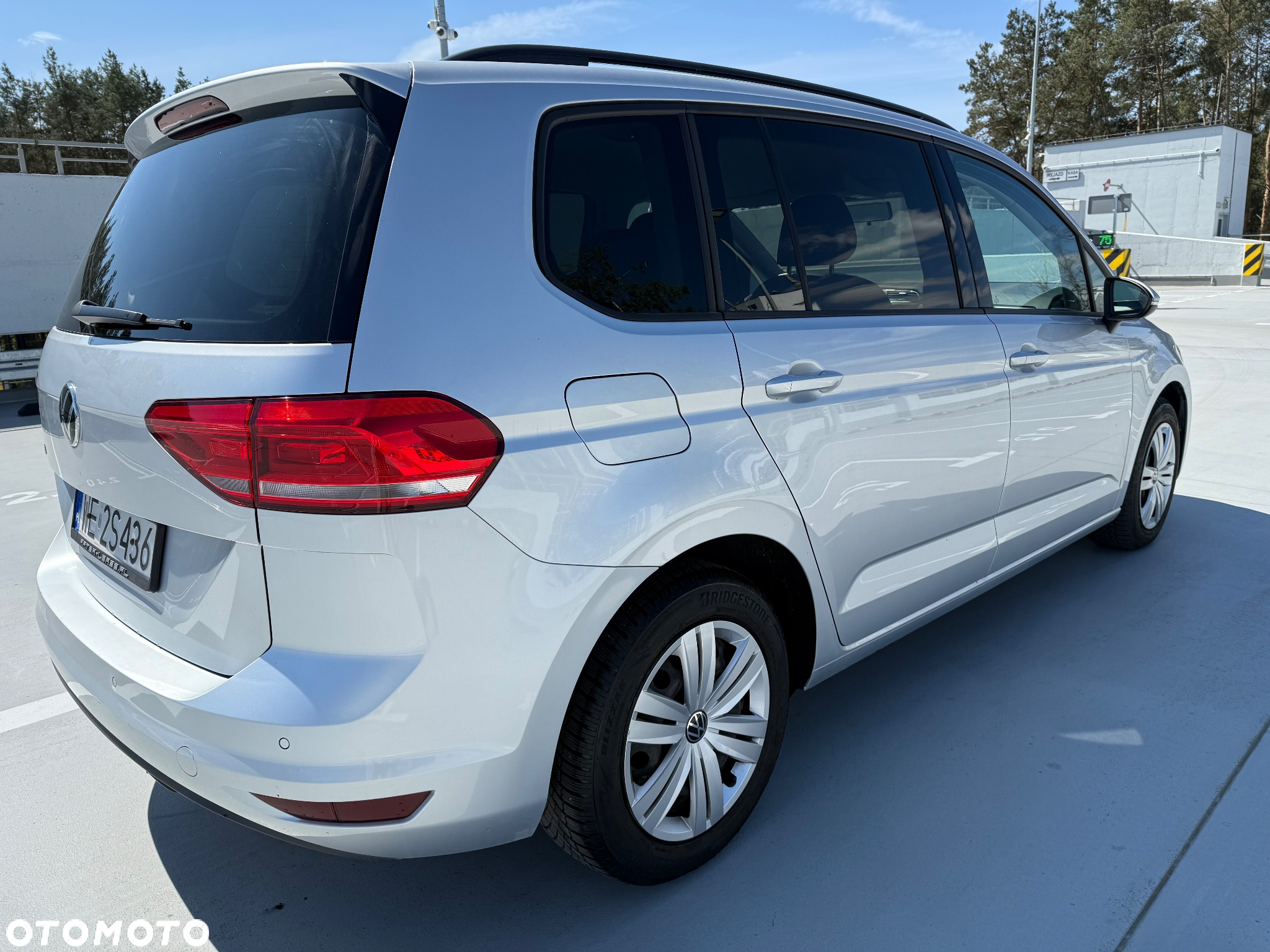 Volkswagen Touran 1.5 TSI EVO Trendline DSG - 8