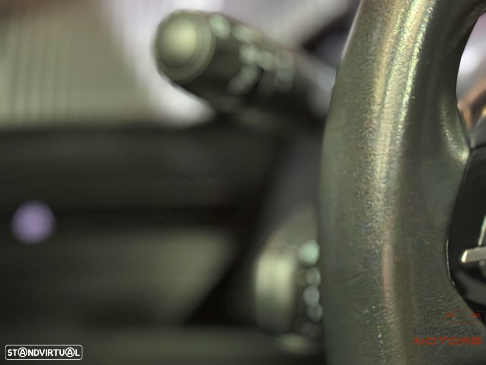 Peugeot 208 1.2 PureTech Active Pack - 23