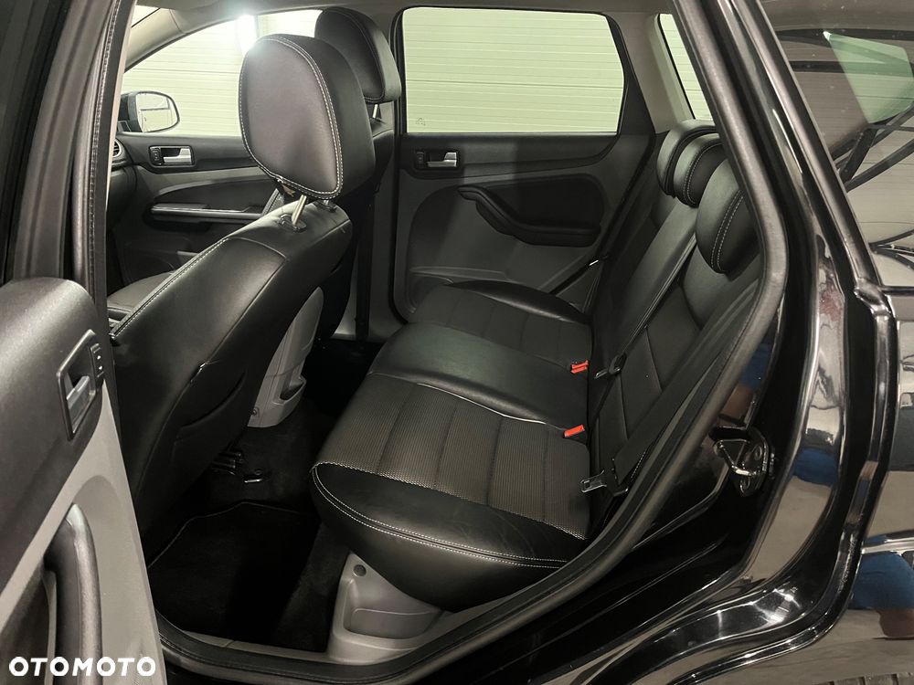 Ford Focus - 18