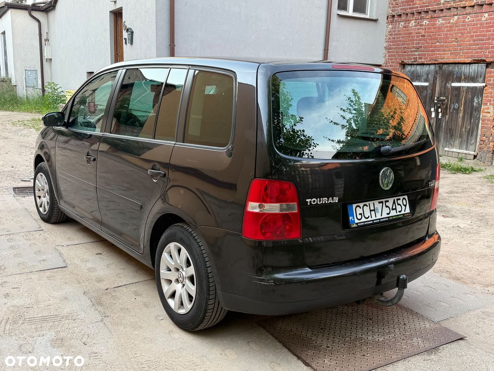 Volkswagen Touran 1.9 TDI Conceptline - 14