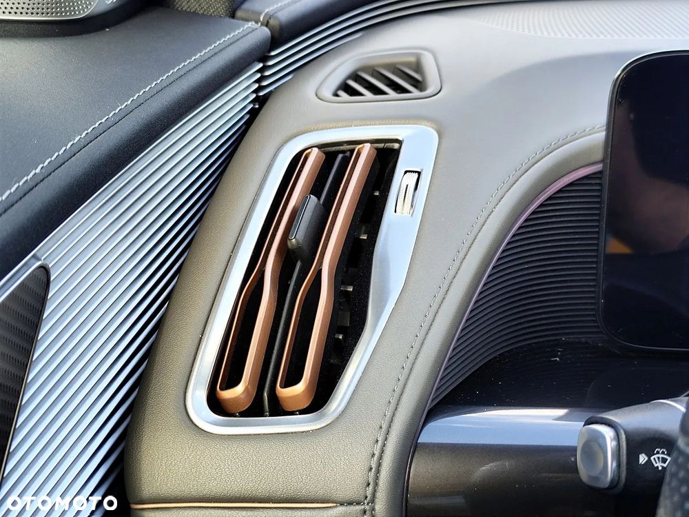 Mercedes-Benz EQC 400 4-Matic Sport - 22