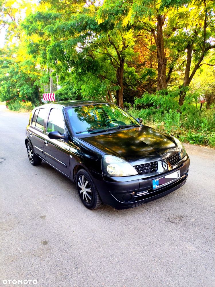 Renault Clio - 2