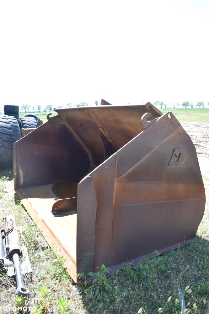 Łyżka ładowarkowa 12m3 Volvo L220 L180 3.6m szer. - 29