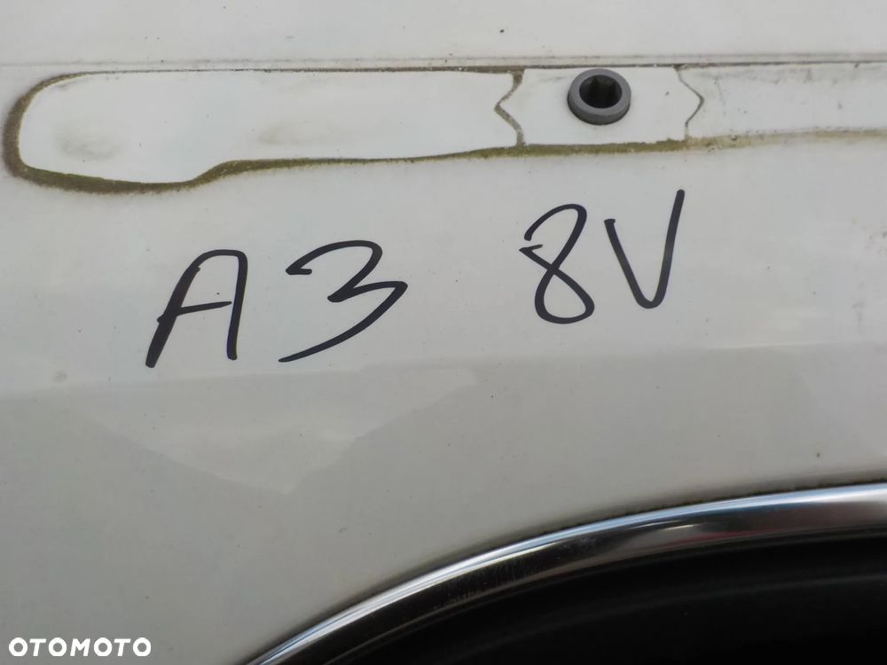 AUDI A3 8V SPORTBACK 5D  BŁOTNIK ĆWIARTKA PRAWA TYŁ - 3