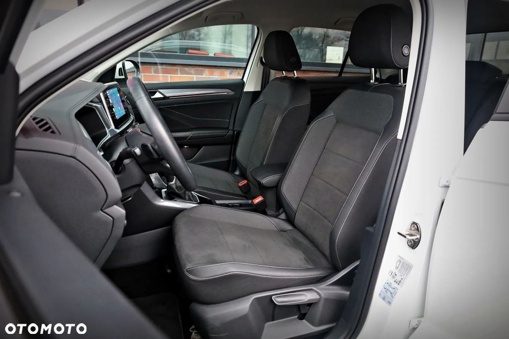 Volkswagen T-Roc 1.5 TSI Style DSG - 23