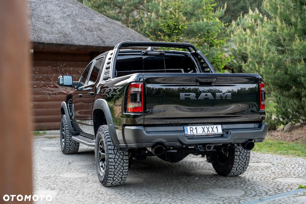 Dodge RAM TRX - 12