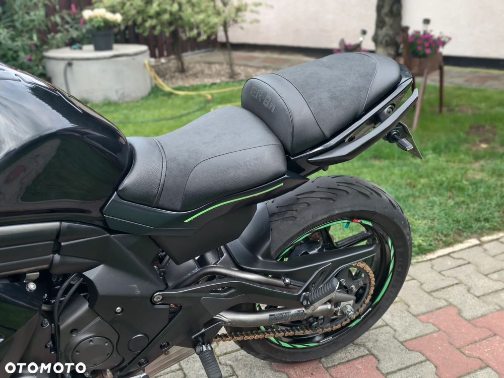Kawasaki ER - 24