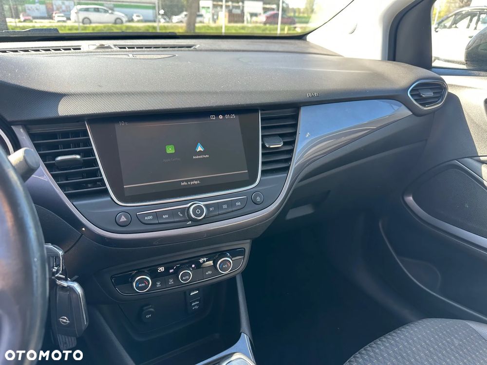 Opel Crossland X - 8