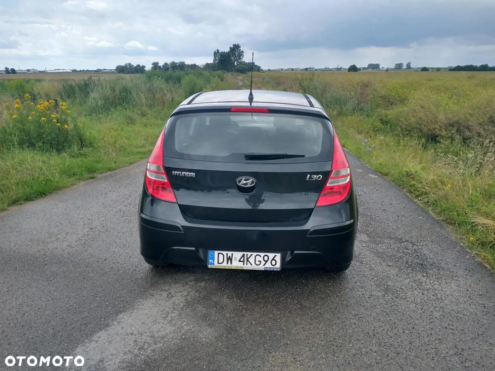 Hyundai i30 1.4 Base - 7
