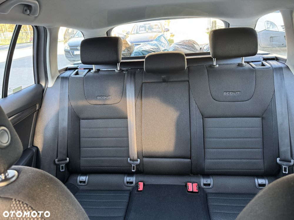 Skoda Octavia Scout 2.0 TDI 4x4 - 13
