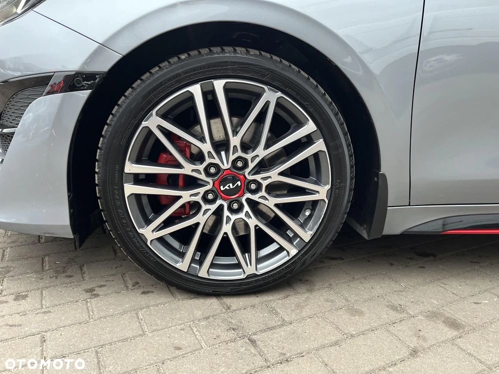 Kia ProCeed 1.6 T-GDI GT DCT - 18