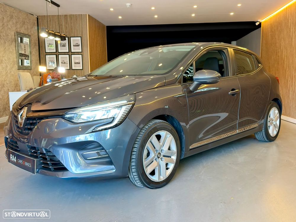 Renault Clio 1.6 E-Tech Edition One - 42