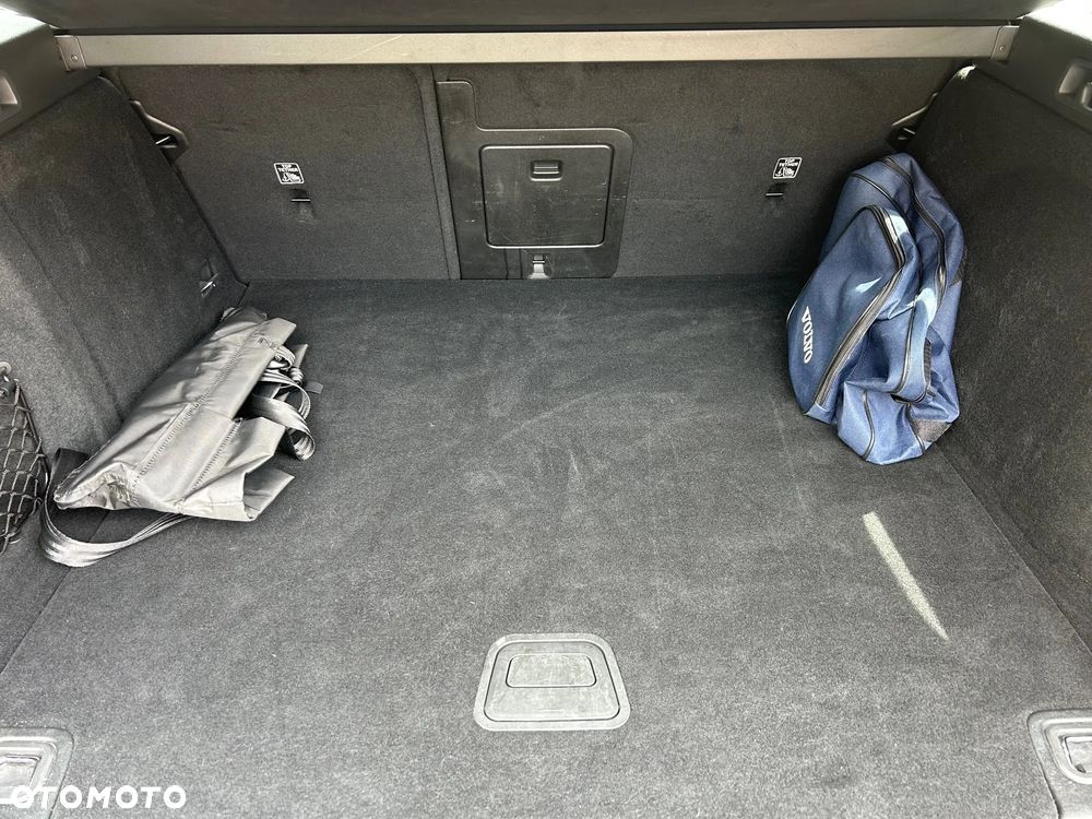 Volvo V60 B3 B Momentum Pro - 18